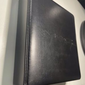 RARE MAC Cosmetics - Product Knowledge Manual - EARLY 2000'S!!